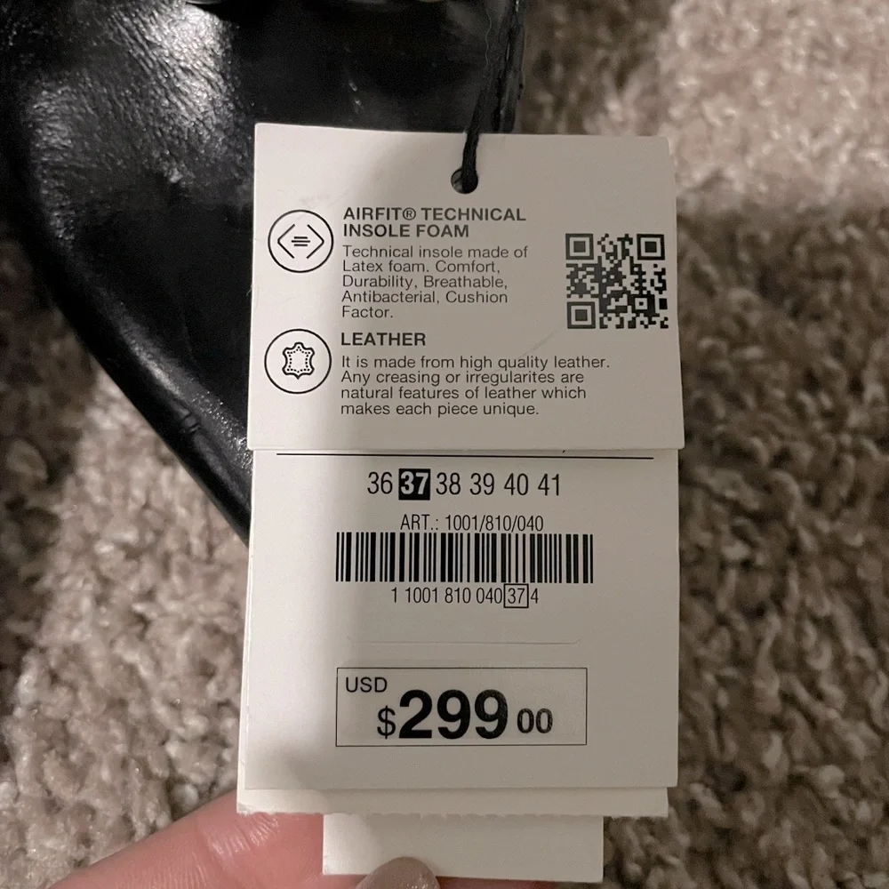 Zara Heeled Leather Knee High Boots With Chain Detail - Picture 11 of 16